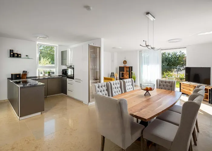 Aurelia Willa Sveti Vid-Miholjice